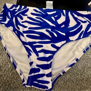 ⭐️⭐️$5  Blue & White Patterned Bikini Bottom Size L (12/14) NWOT